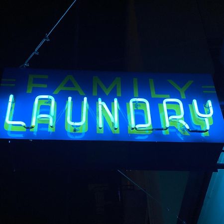 Family Laundry & Spa Sacramento Esterno foto